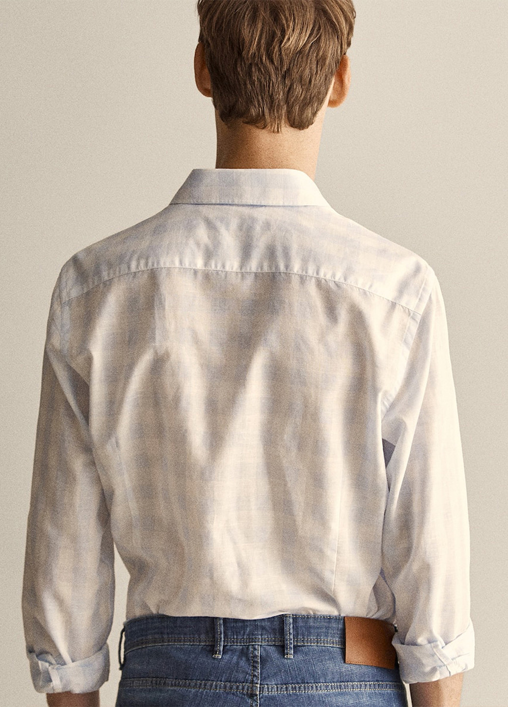 Белая кэжуал рубашка в клетку Massimo Dutti