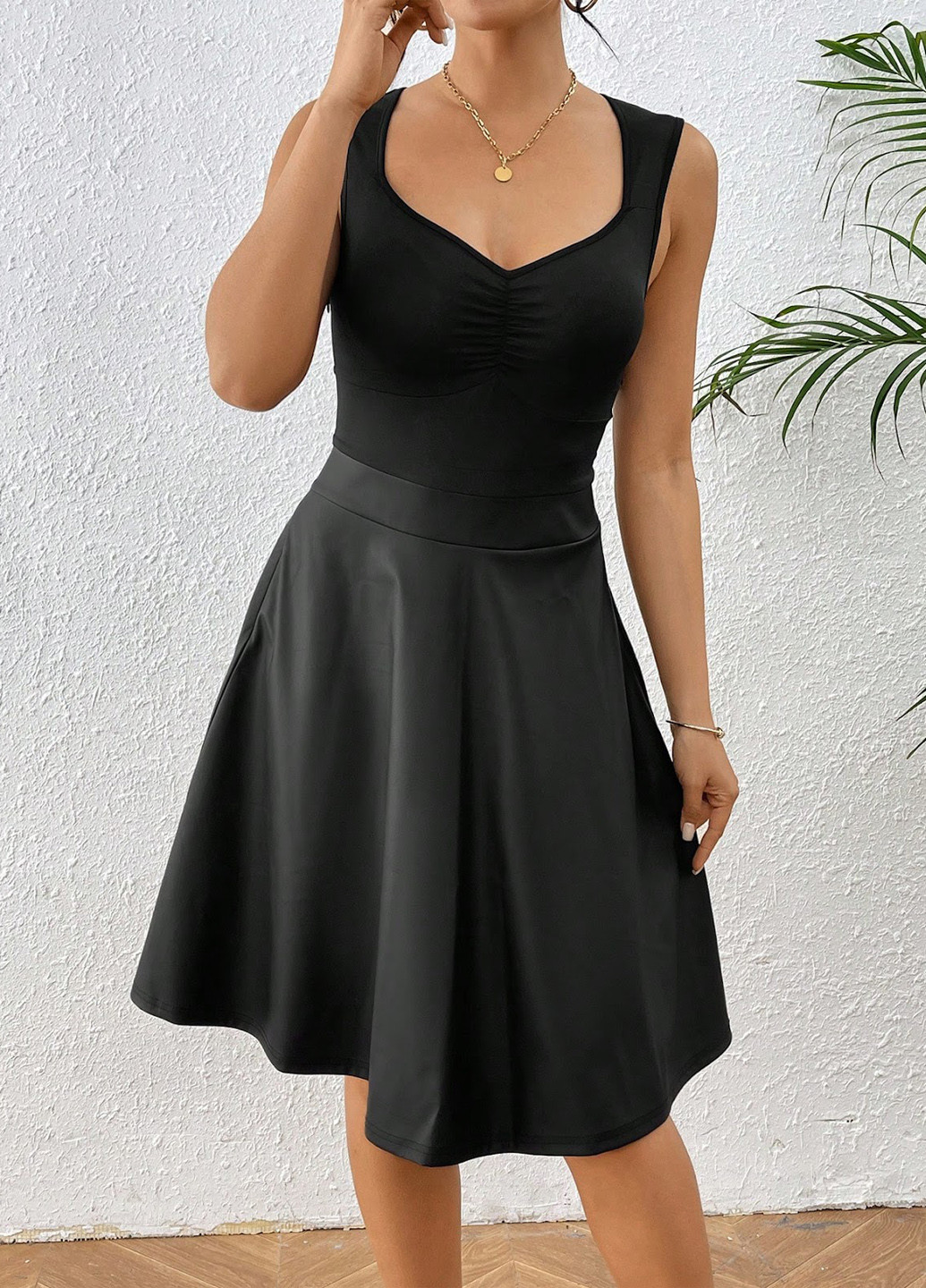 Черное кэжуал платье клеш SHEIN однотонное