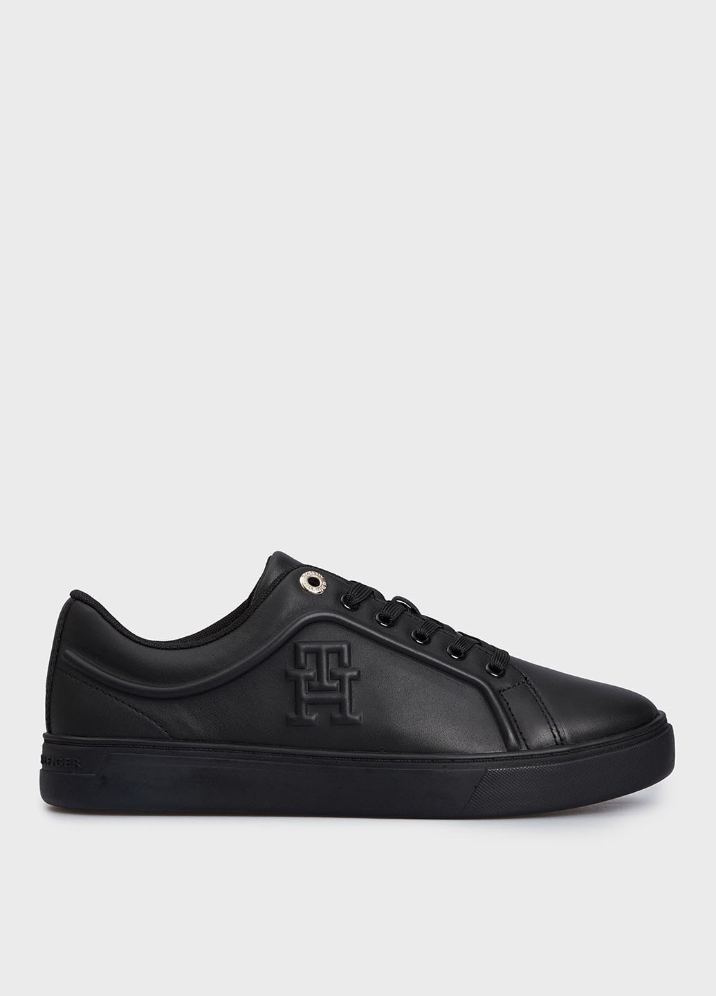 Черные кроссовки Tommy Hilfiger