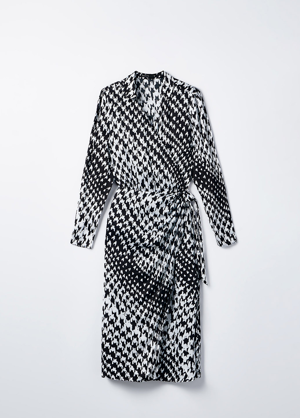 Чорно-білий кежуал сукня на запах Mohito з абстрактним візерунком