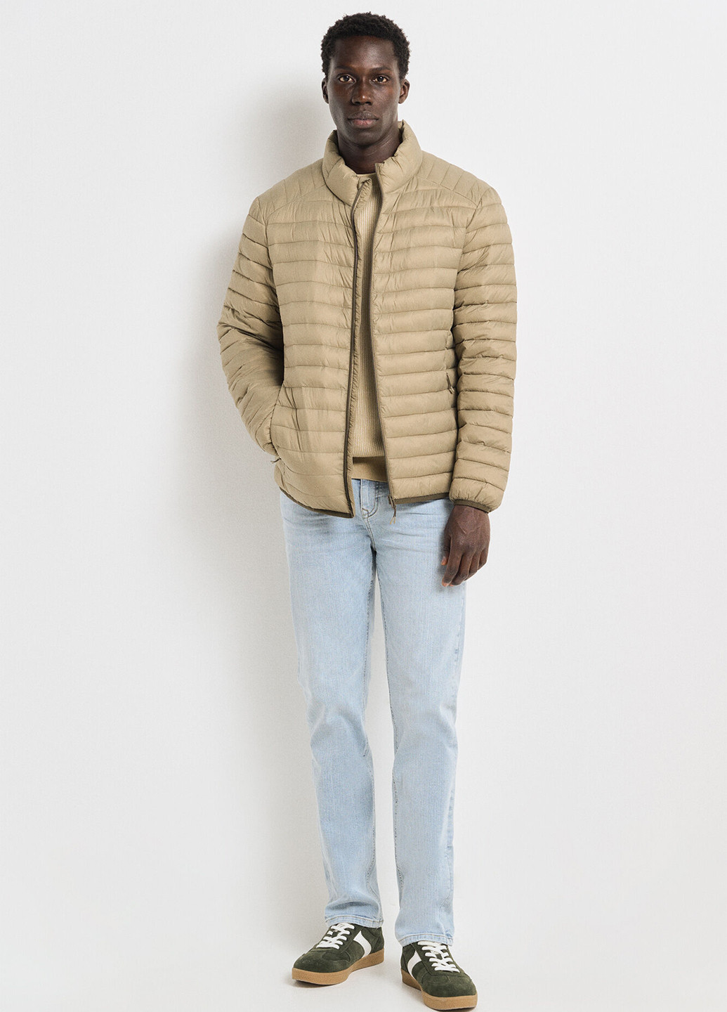 Бежева демісезонна куртка Springfield