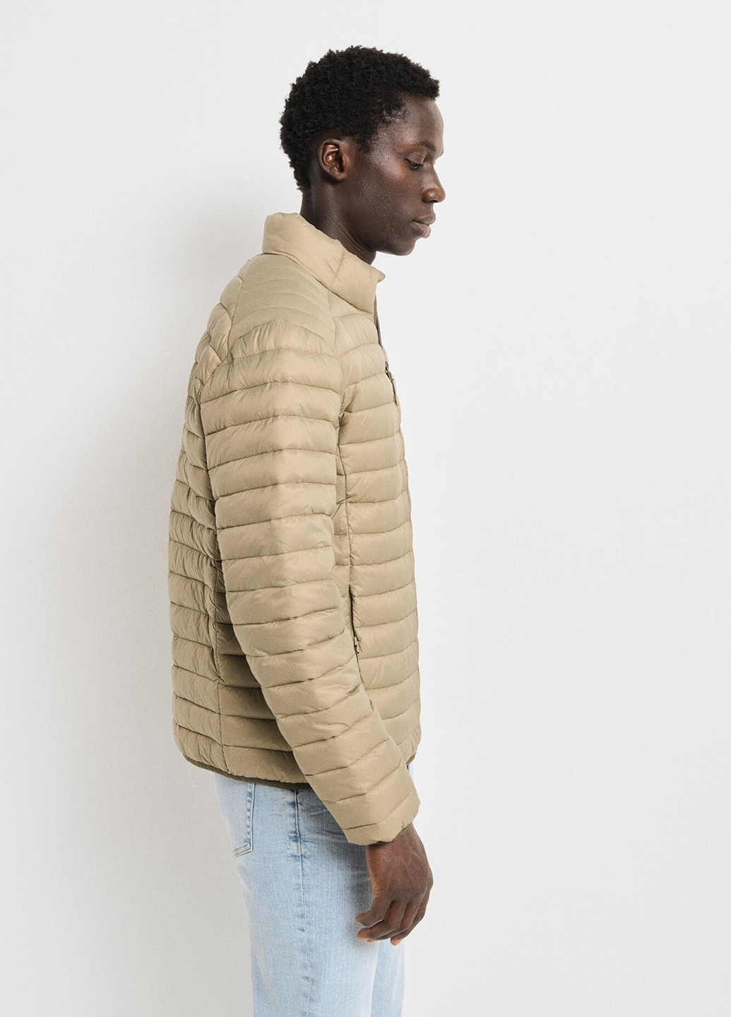 Бежева демісезонна куртка Springfield