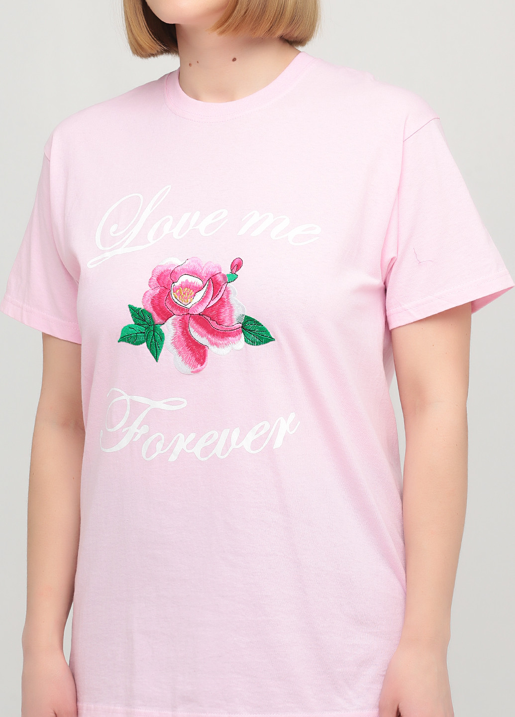 Светло-розовая летняя футболка NN