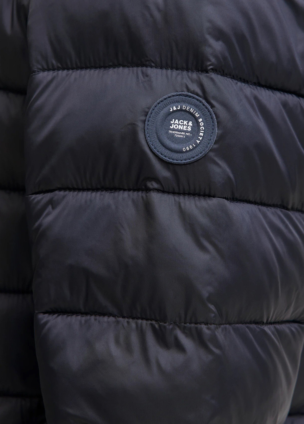 Черная демисезонная куртка Jack & Jones