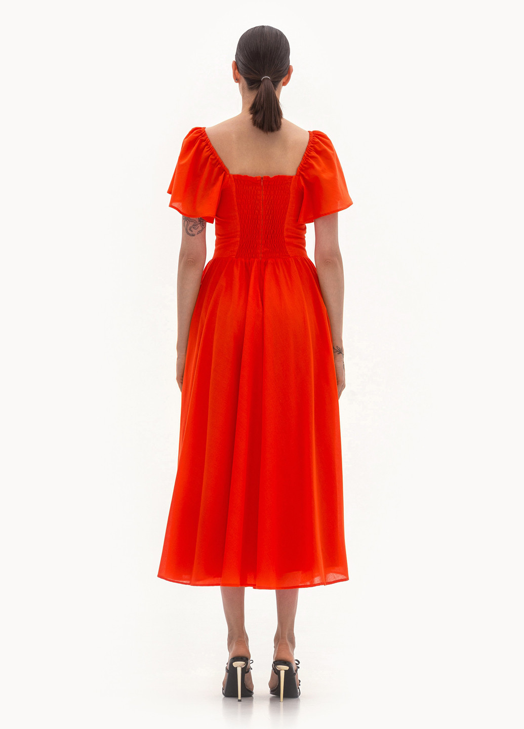 Оранжевое кэжуал платье клеш BGL однотонное