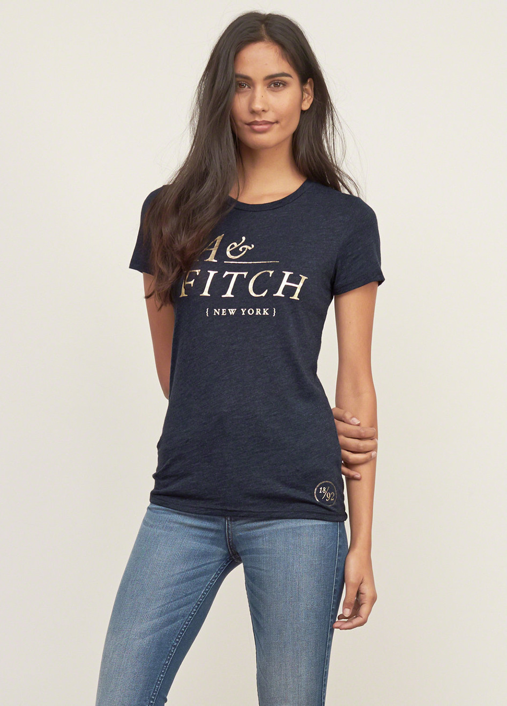 Темно-синяя летняя футболка Abercrombie & Fitch
