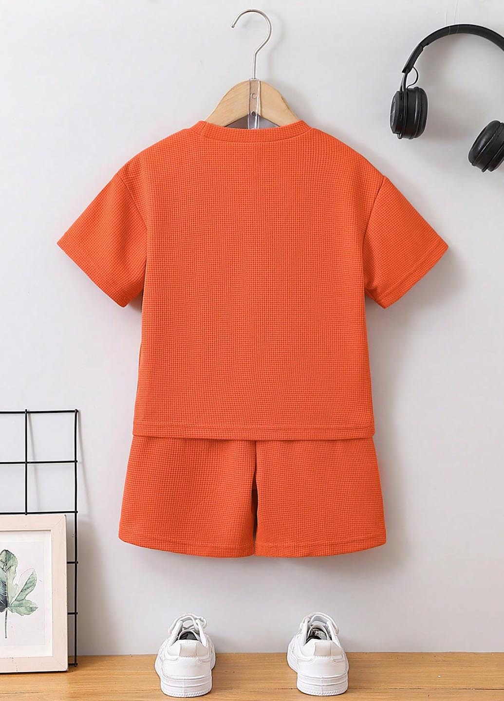 Помаранчевий літній костюм (футболка, шорти) з шортами SHEIN