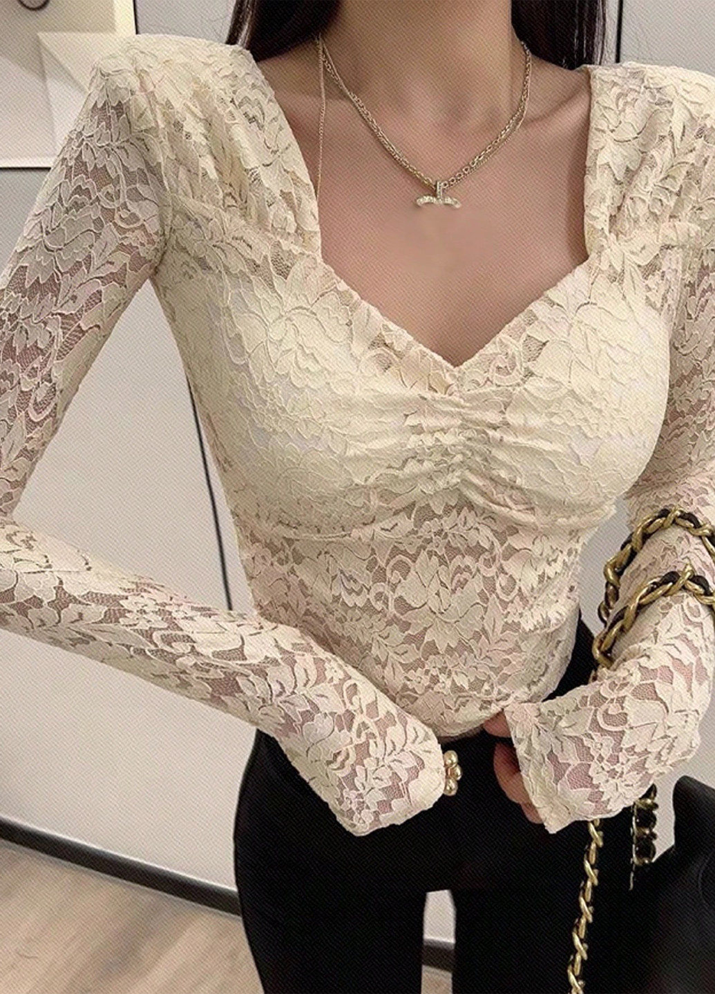 Бежевая блуза SHEIN