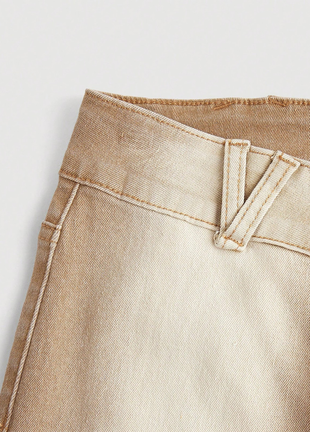 Бежевые демисезонные клеш джинсы SHEIN