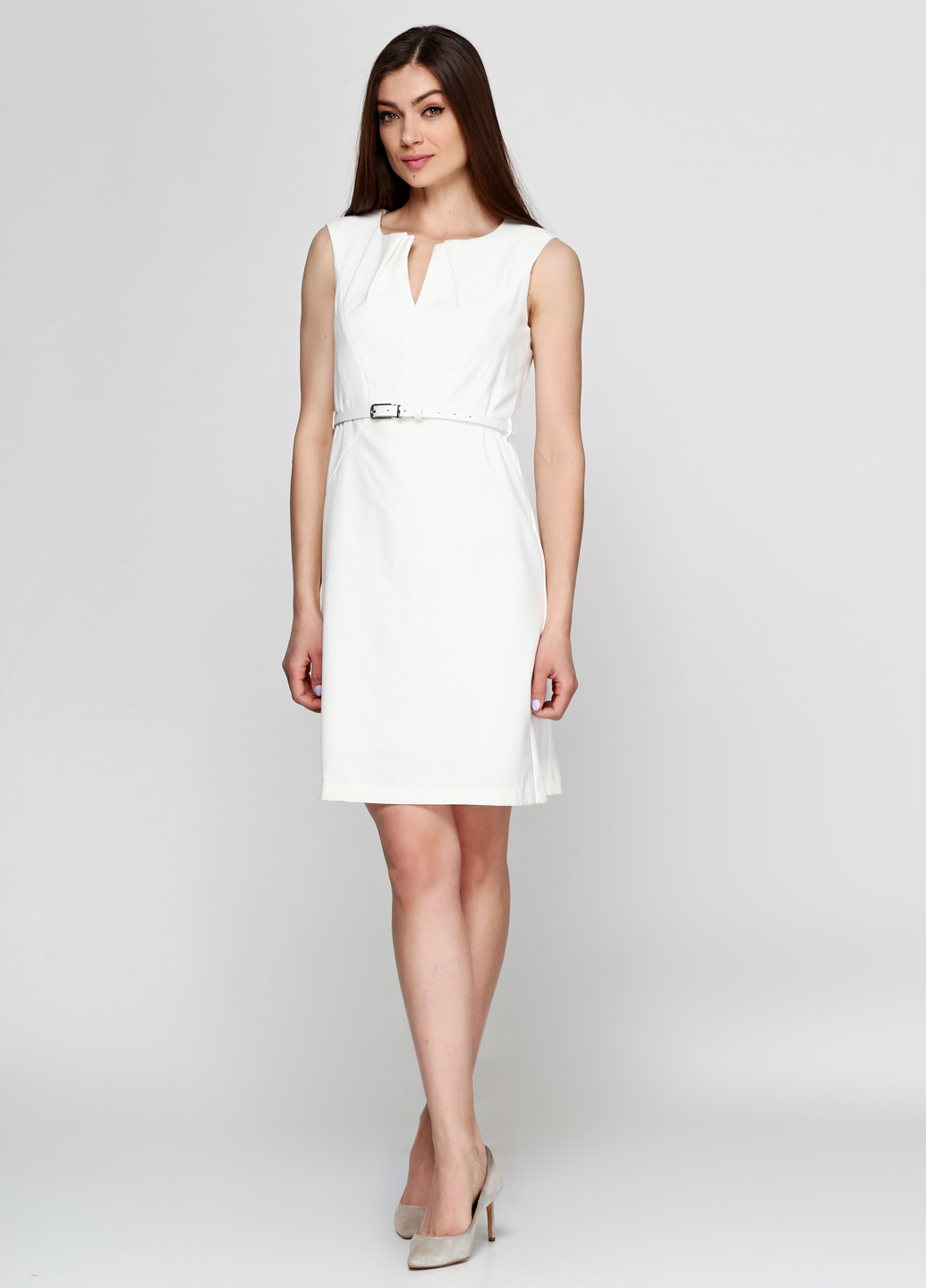 Белое кэжуал платье Axel