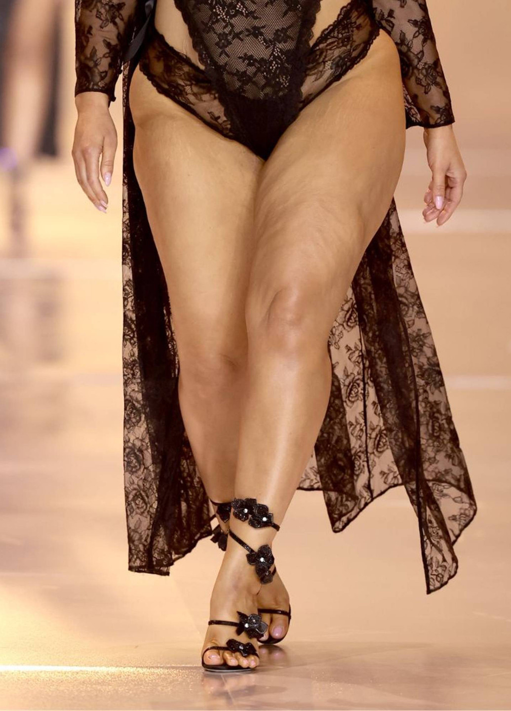 Чорний демісезонний комплект (бюстгальтер, трусики) Victoria's Secret