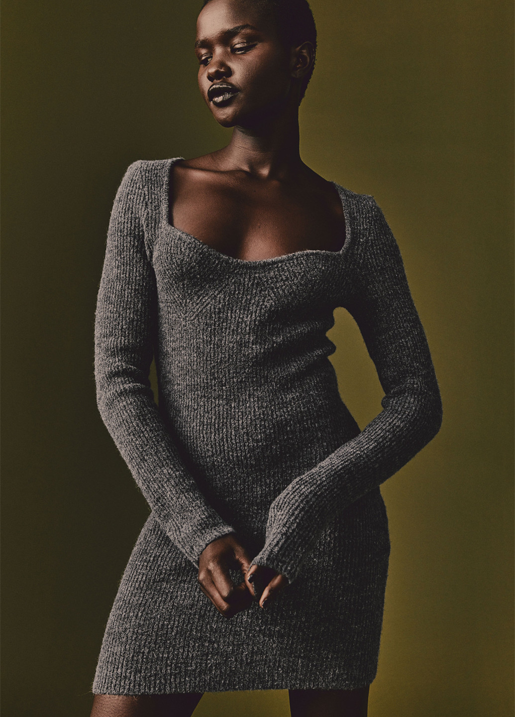 Темно-серое кэжуал платье платье-свитер H&M однотонное