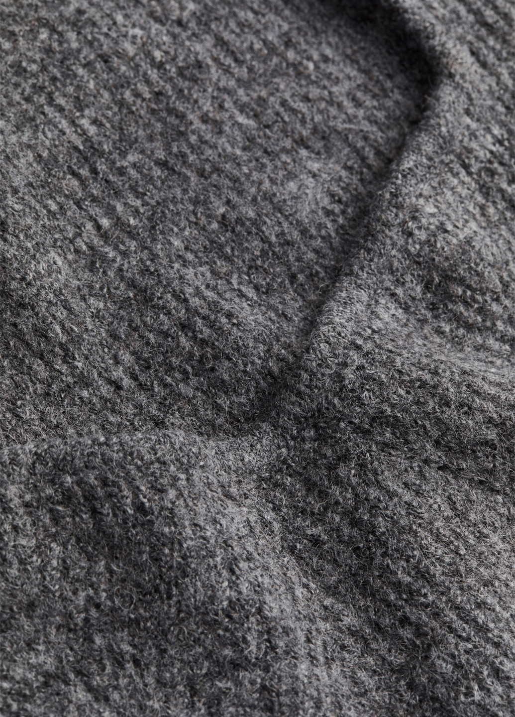 Темно-серое кэжуал платье платье-свитер H&M однотонное