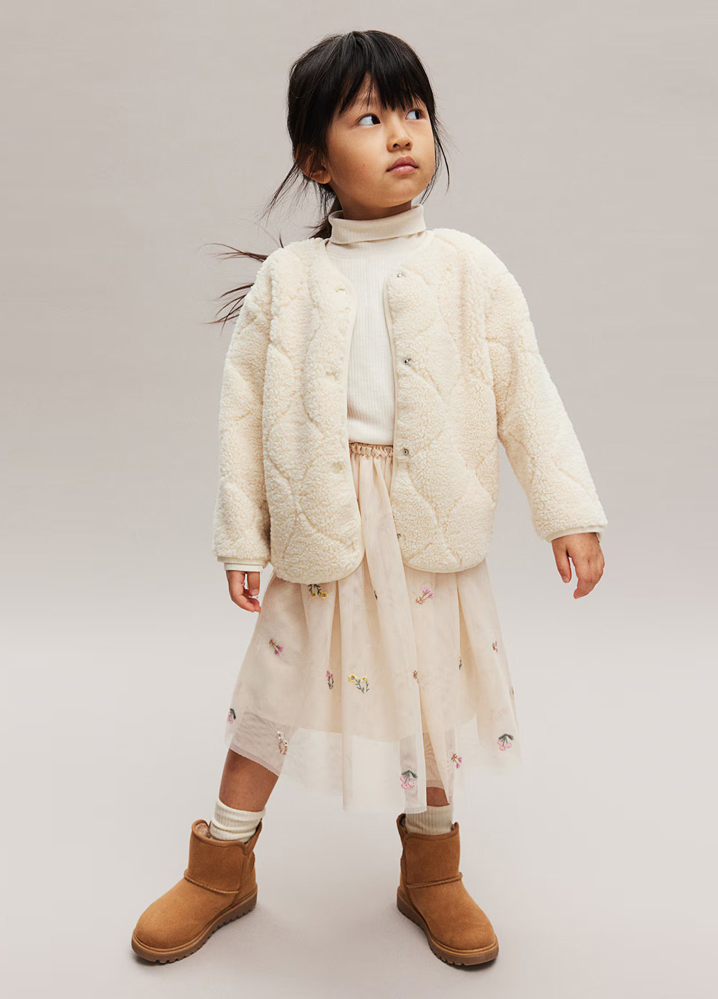 Молочная демисезонная куртка куртка-лайнер H&M