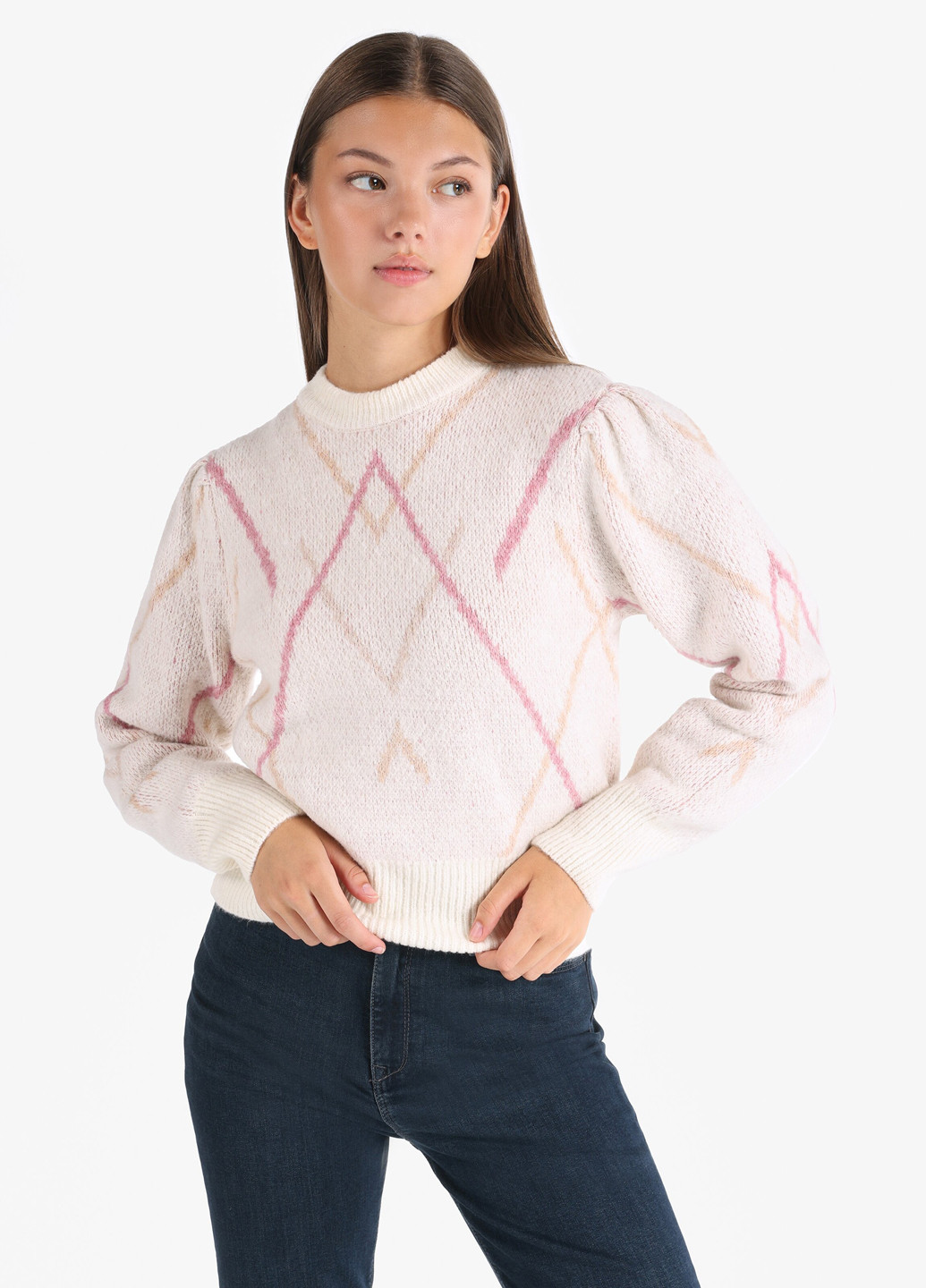 Молочний зимовий светр джемпер Colin's