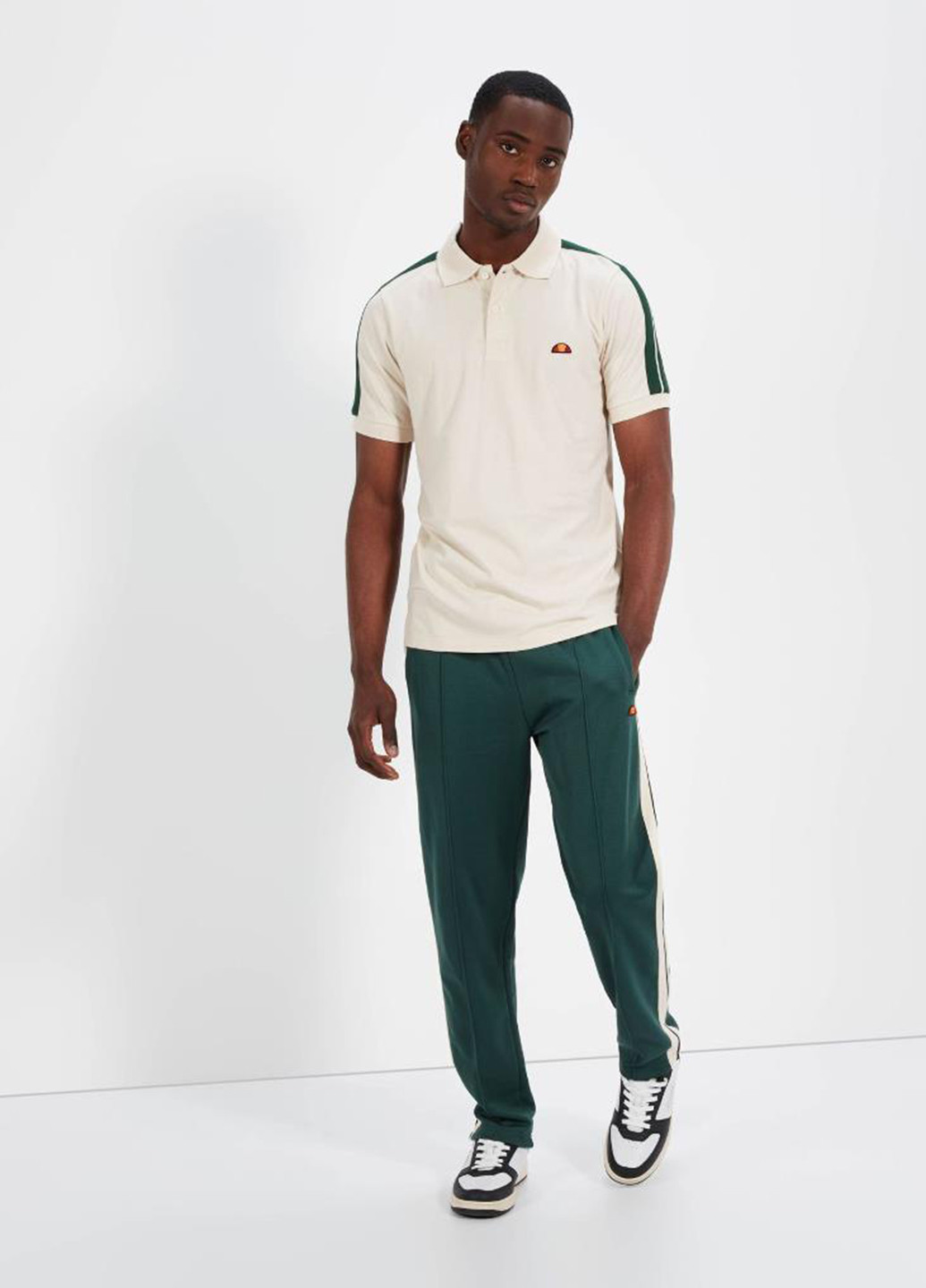 Зеленые спортивные демисезонные прямые брюки Ellesse