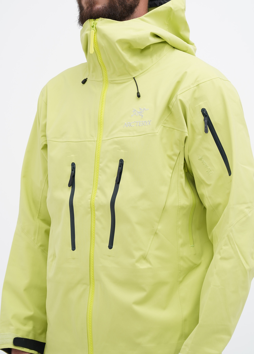 Салатова демісезонна куртка Arc'teryx