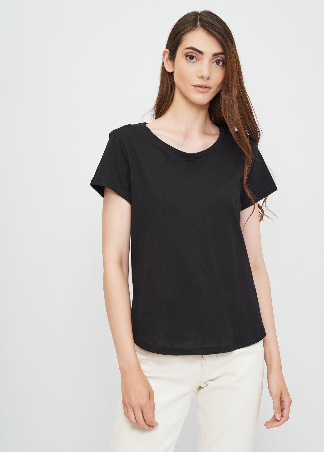 Чорна літня футболка H&M женский