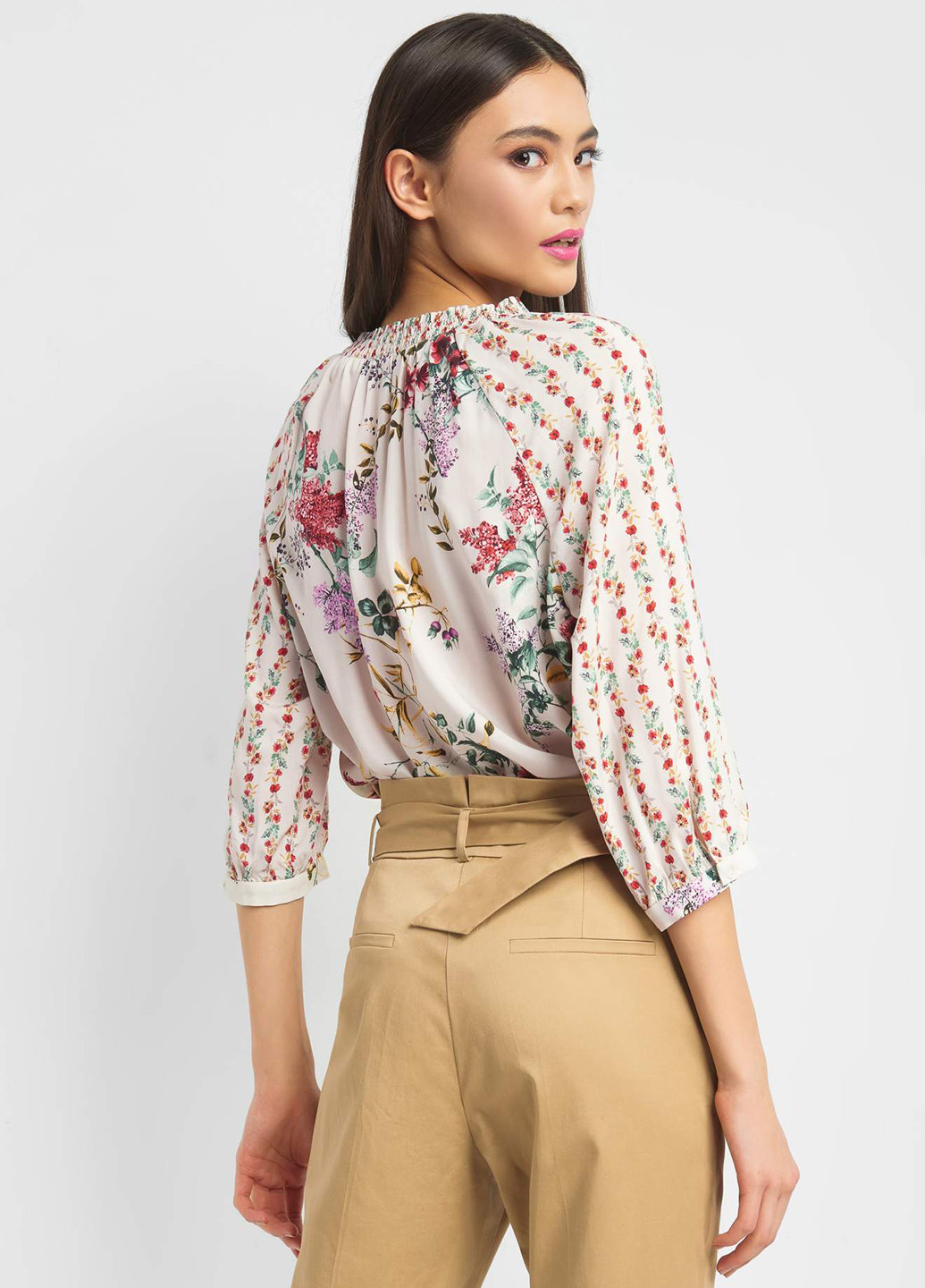 Молочная демисезонная блуза с длинным рукавом Orsay