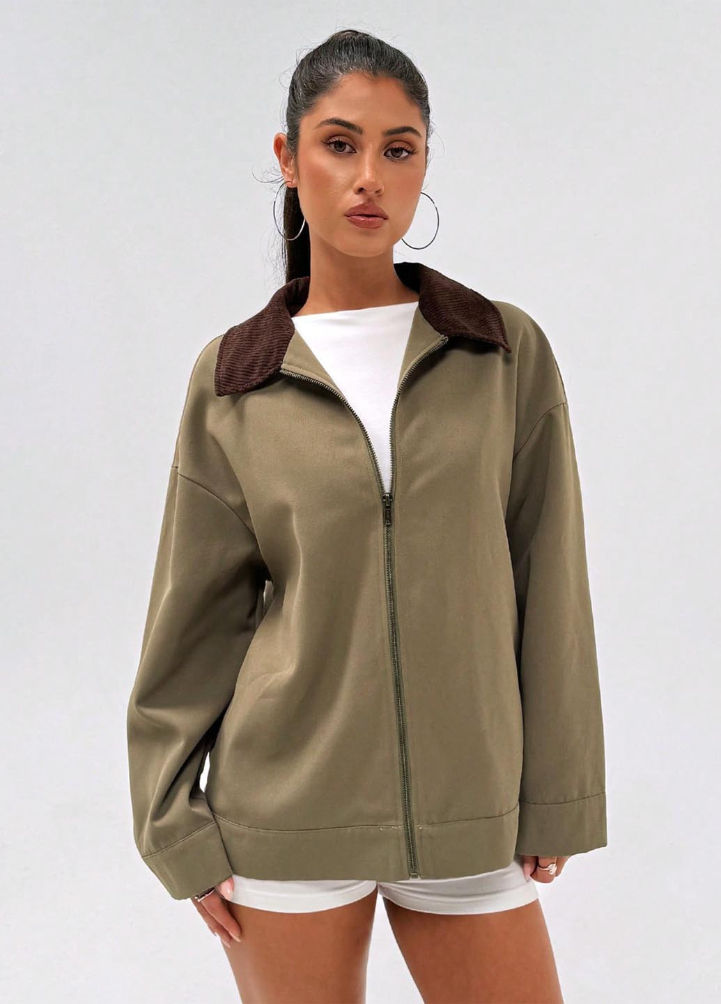Оливкова (хакі) демісезонна жакет куртка-піджак SHEIN