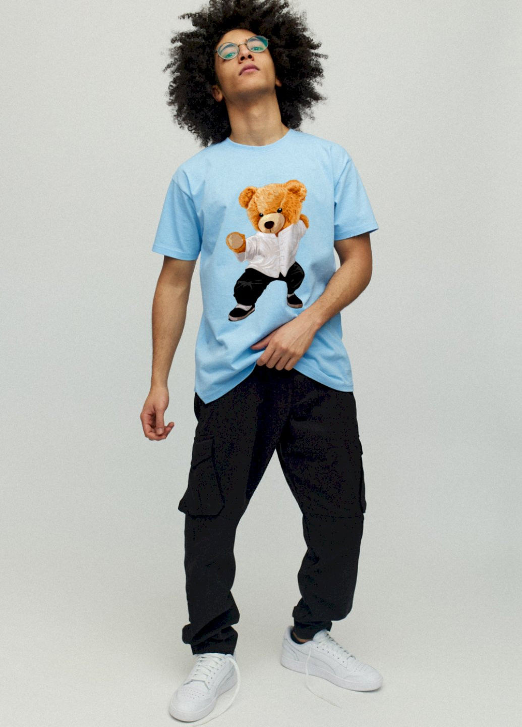 Блакитна футболка чоловіча YAPPI