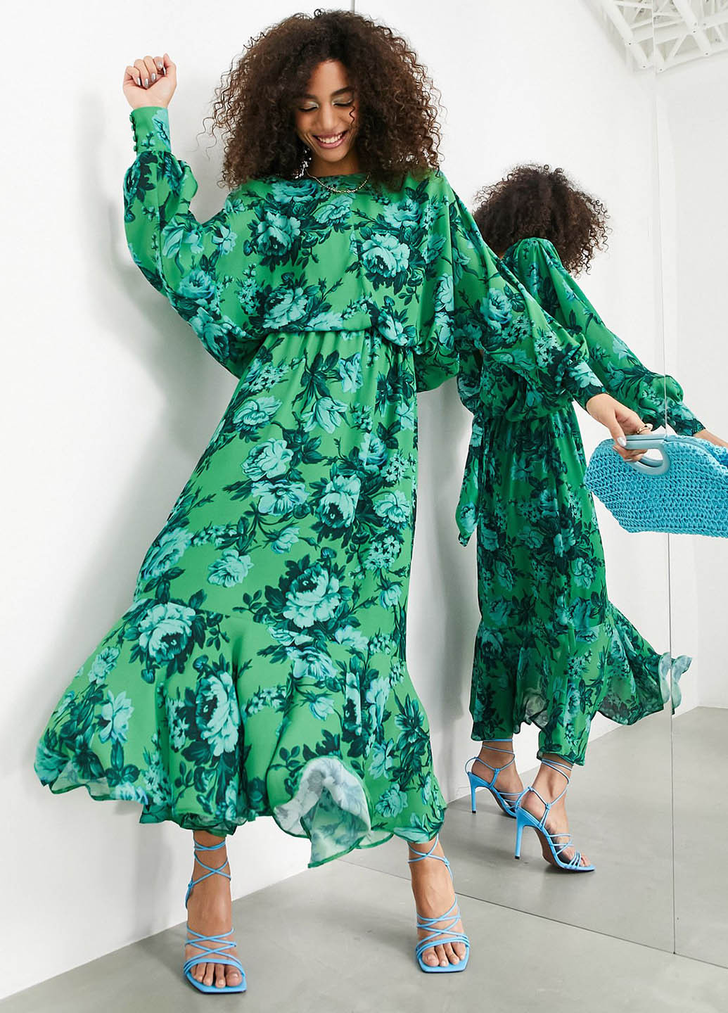 Зелена коктейльна сукня з відкритою спиною Asos з квітковим принтом