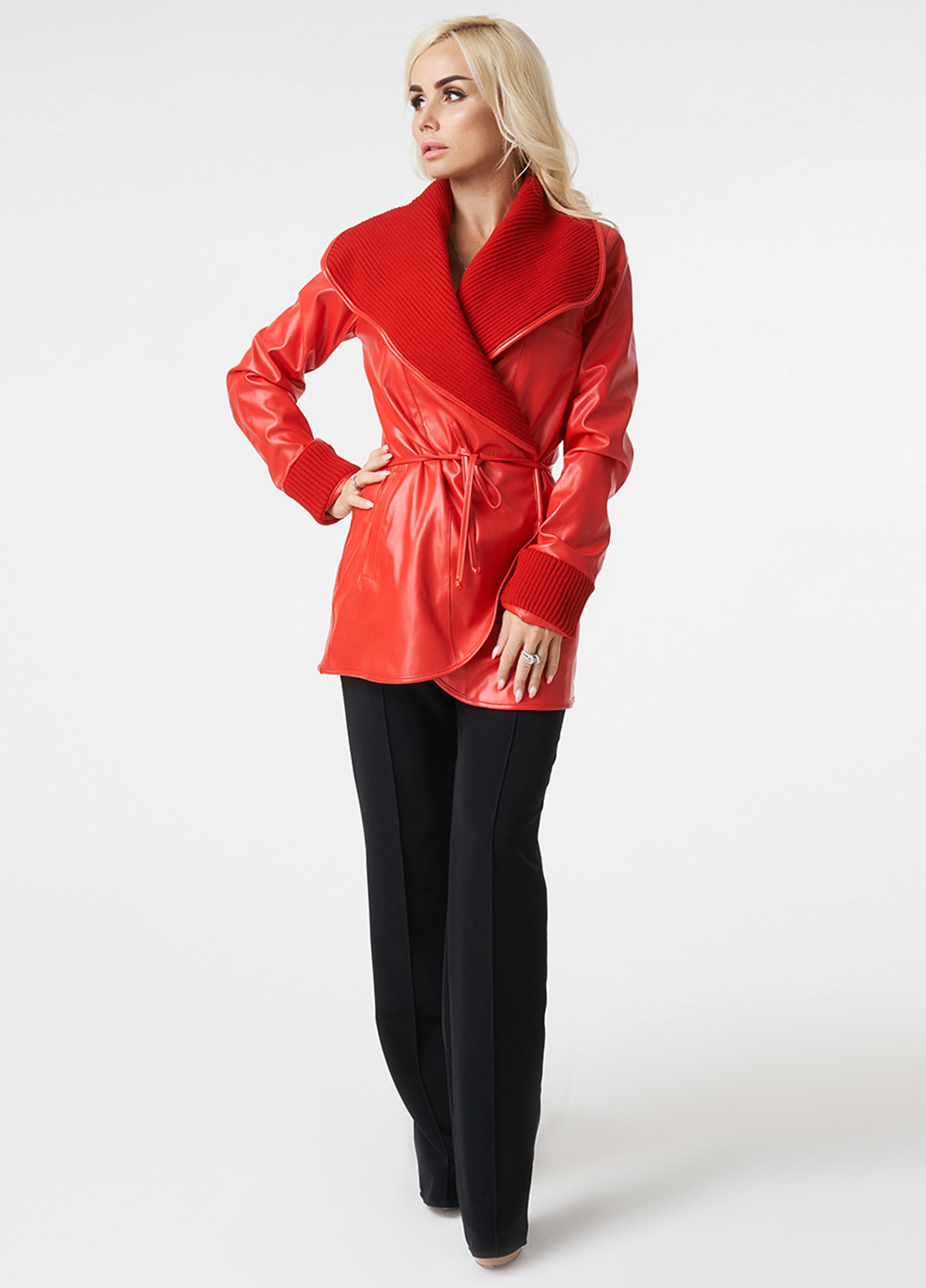 Красная демисезонная куртка Lux Look