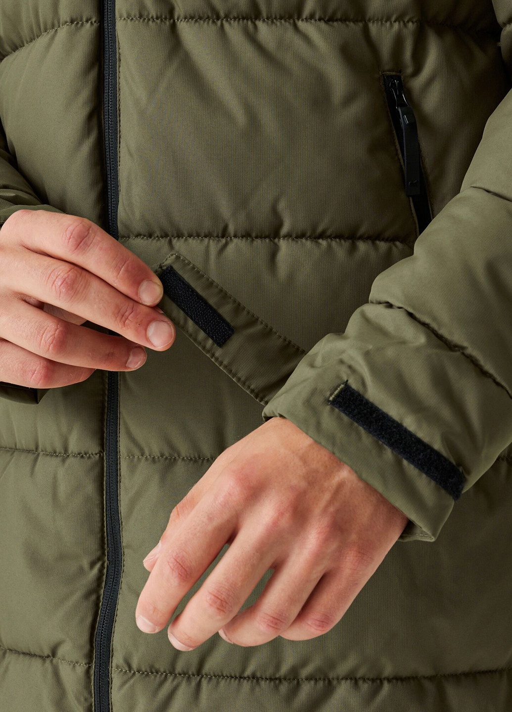 Оливковая (хаки) зимняя куртка Regatta Hallin II