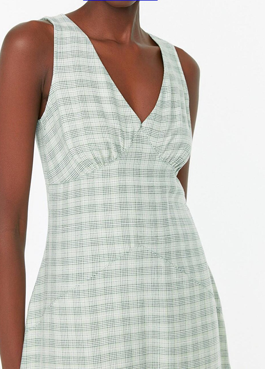 Зелена повсякденний сукня AMORI в клітинку