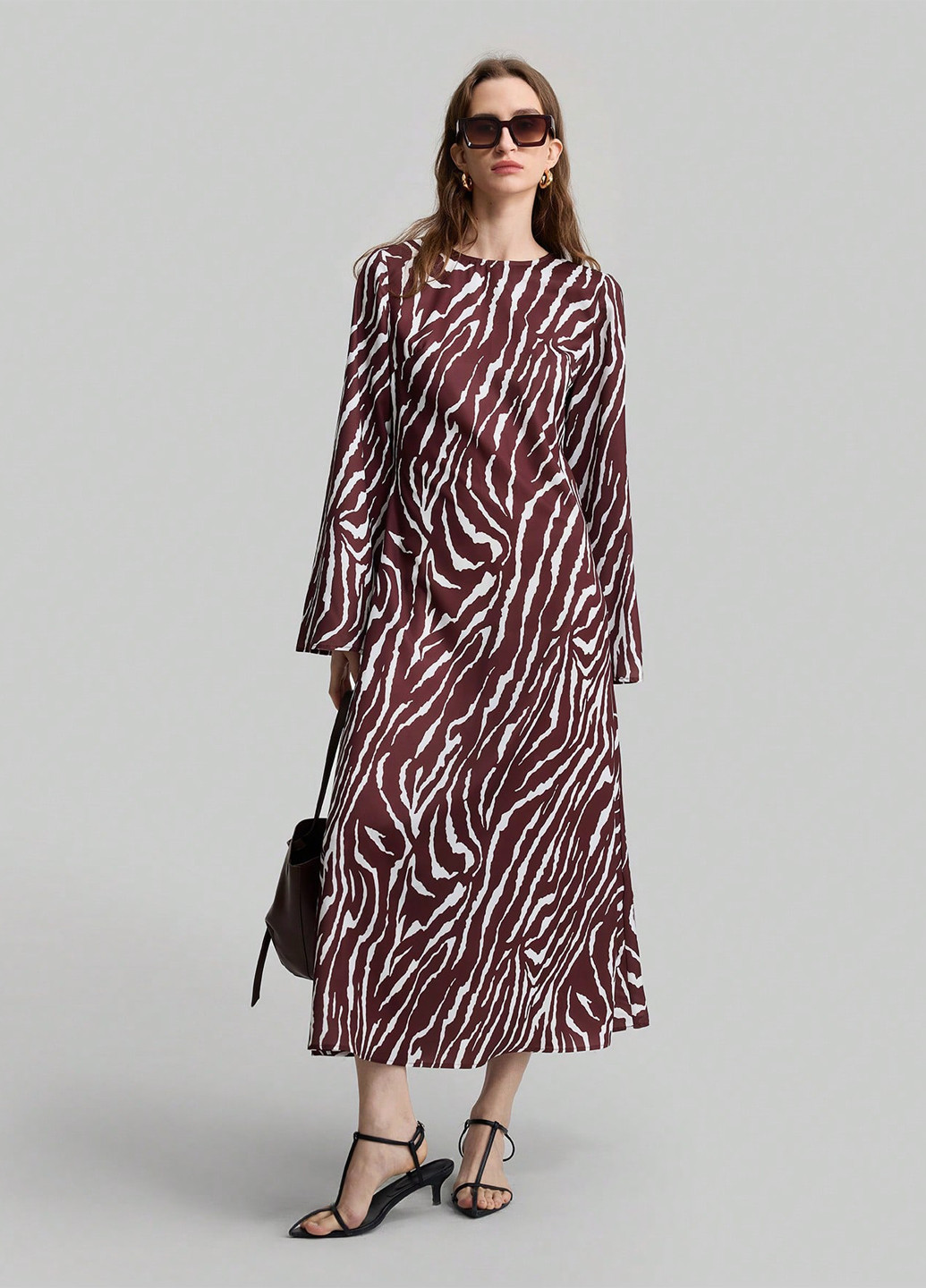 Коричневое кэжуал платье а-силуэт SHEIN с рисунком