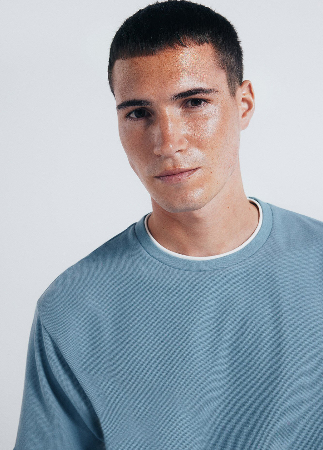 Голубая футболка Springfield