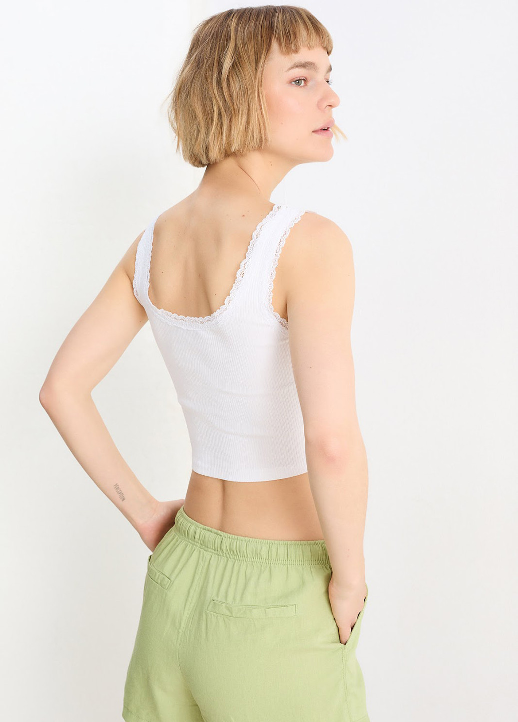 Топ C&A (323001940)