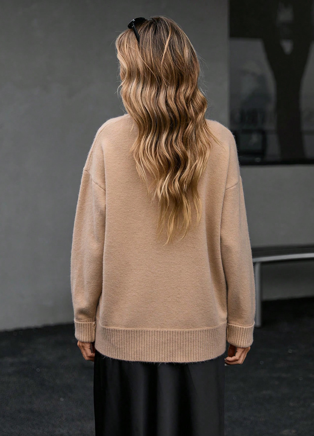 Бежевий демісезонний джемпер джемпер SHEIN