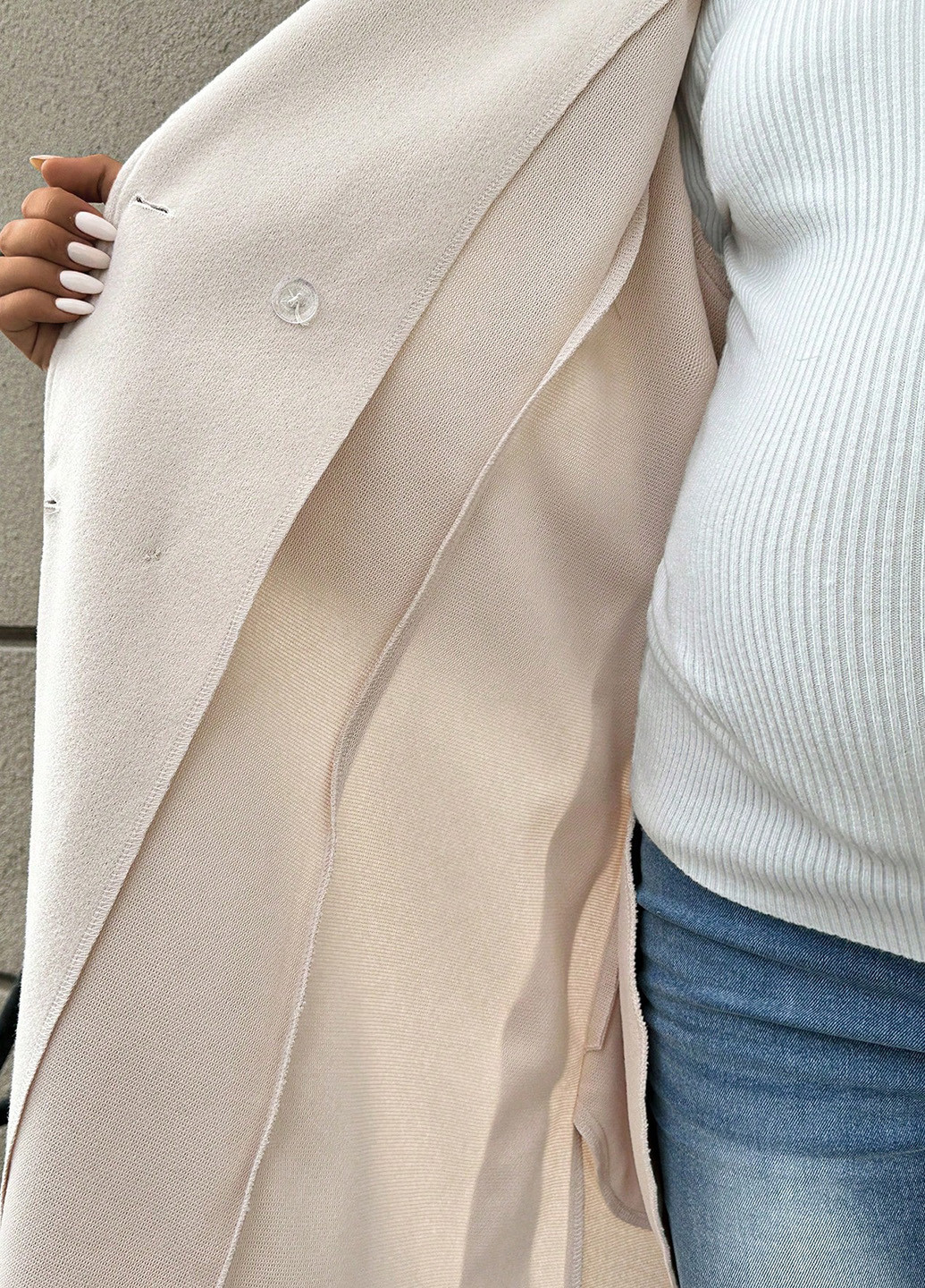 Кремове демісезонне Пальто для вагітних двобортне SHEIN