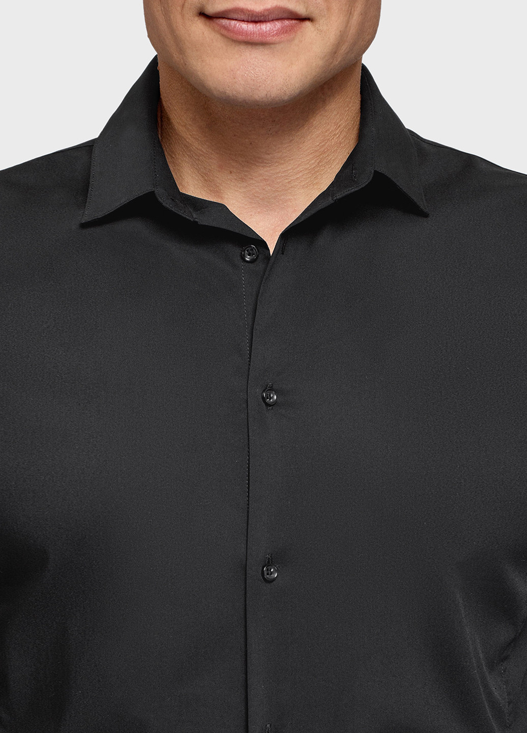 Черная классическая рубашка однотонная Oodji