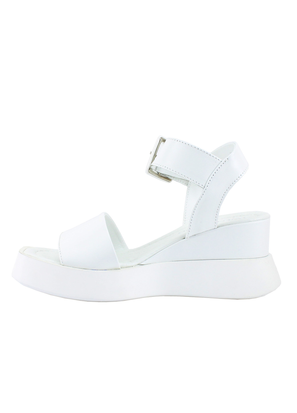 Белые босоножки Twenty Two