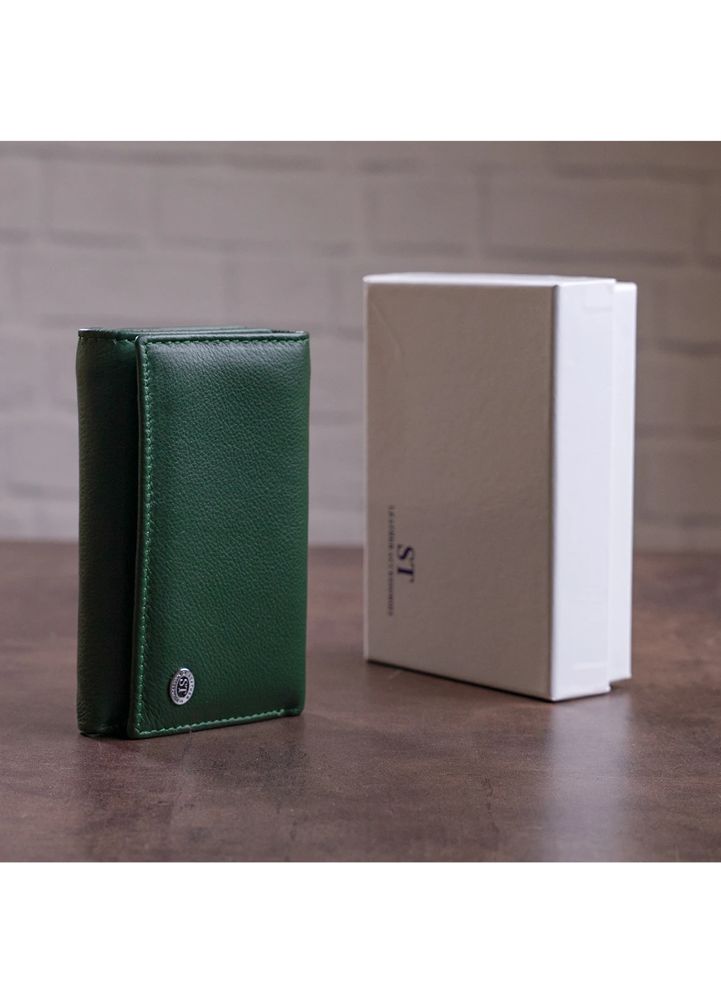 Жіночий шкіряний гаманець 14х8,5х2,5 см st leather (229460784)