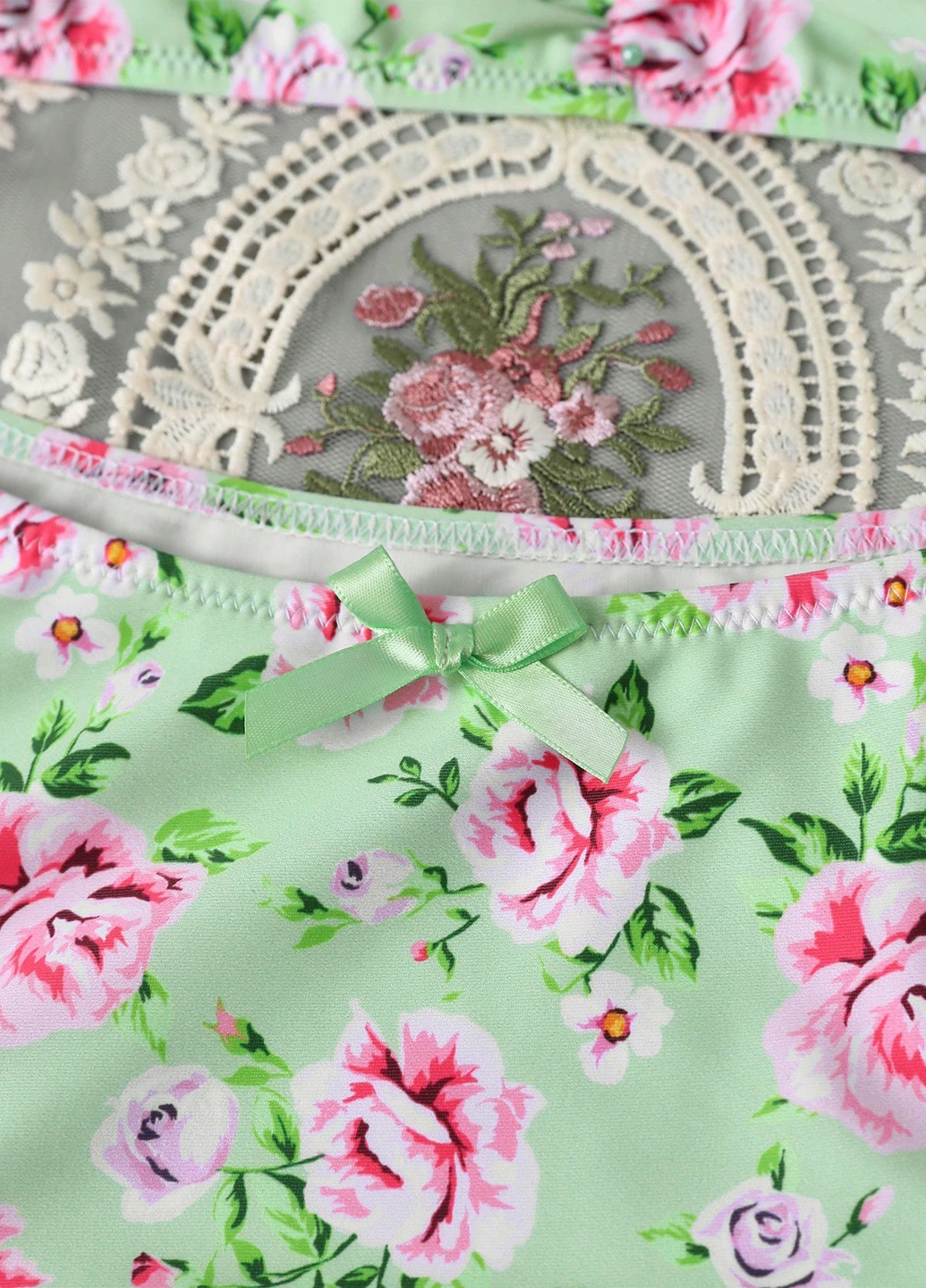 Мятный летний купальник (лиф, трусики) бандо, раздельный SHEIN