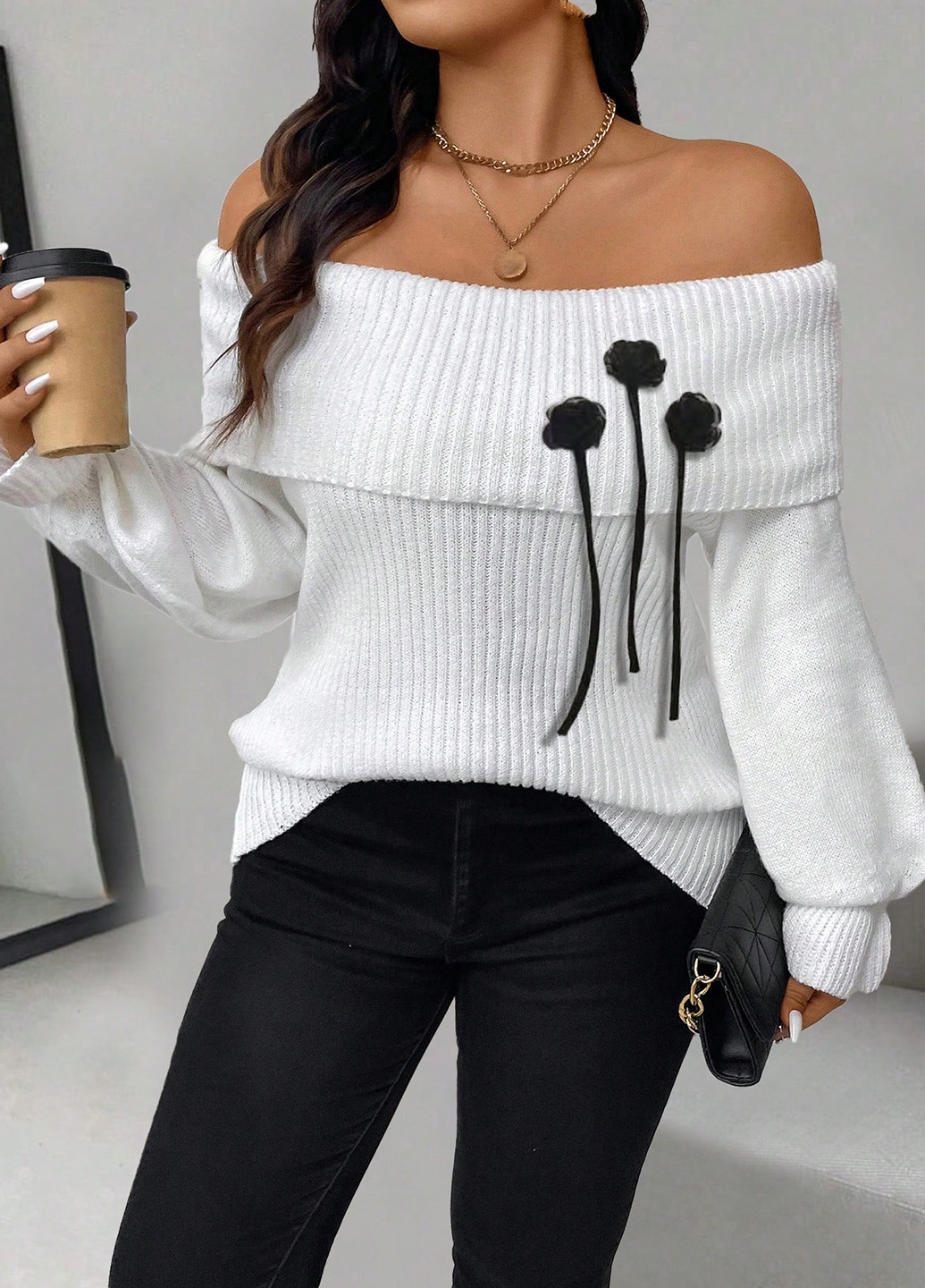 Білий демісезонний светр SHEIN