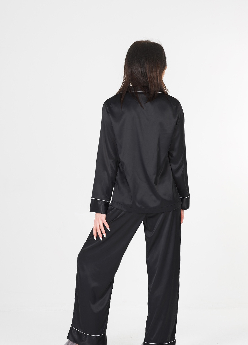 Черная всесезон черная с белым кантом пижама (рубашка + штаны) рубашка + брюки SONTSVIT