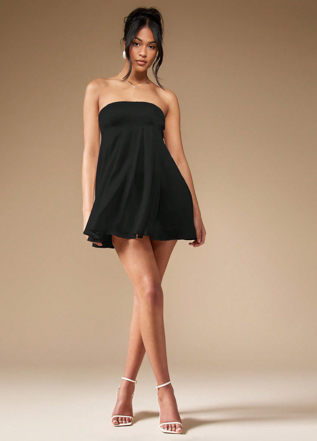 Черное коктейльное, вечернее платье с открытыми плечами, с открытой спиной SHEIN однотонное