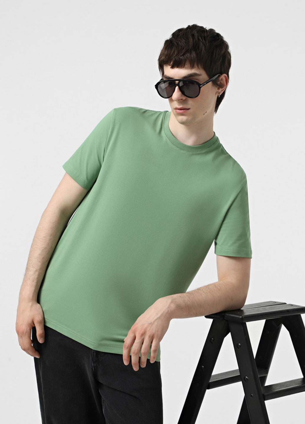 Зеленая футболка Promin