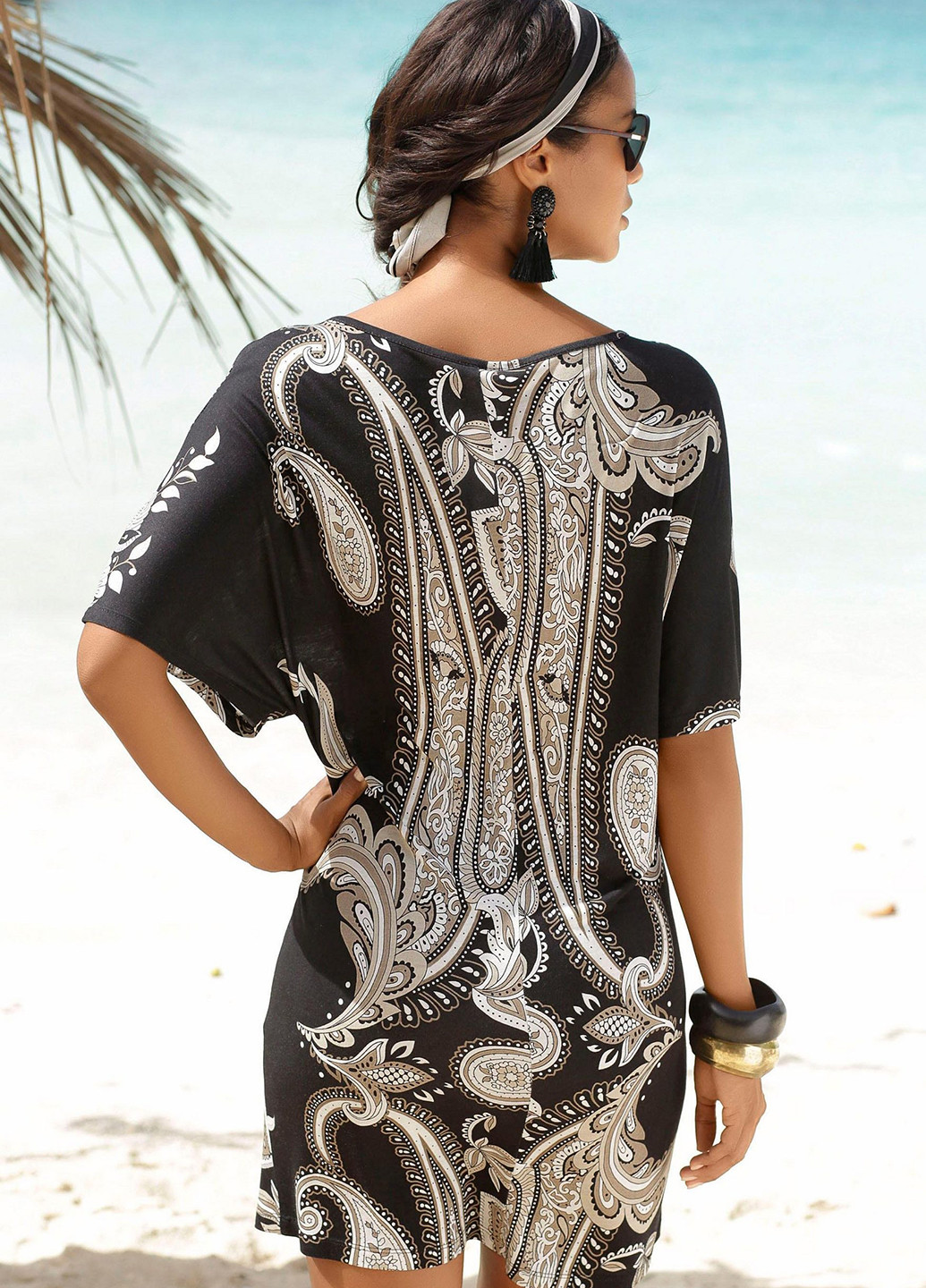 Черное пляжное платье а-силуэт Lascana турецкие огурцы