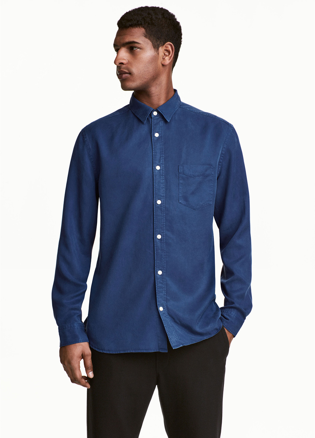 Синяя джинсовая рубашка однотонная H&M с длинным рукавом