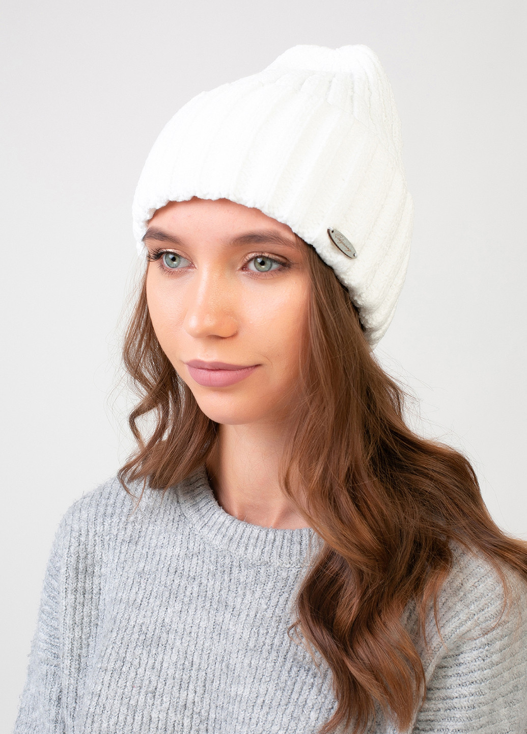 Высококачественная, мягкая, теплая зимняя женская шапка без подкладки 330063 Merlini бини однотонная белая кэжуал велюр