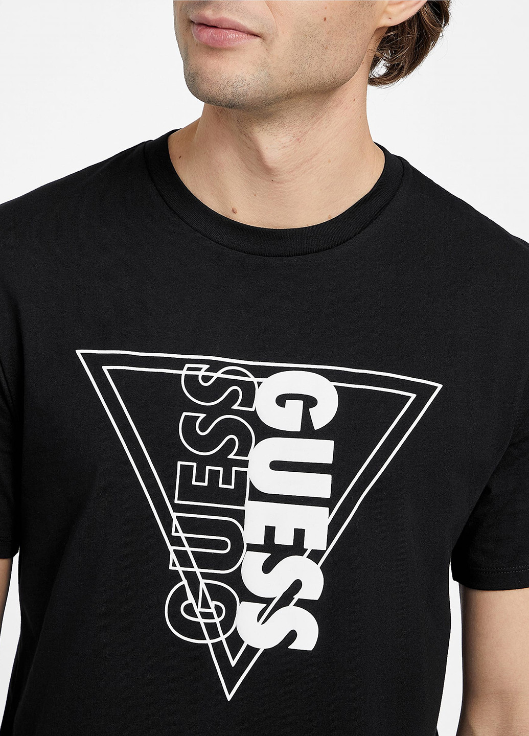 Чорна футболка Guess