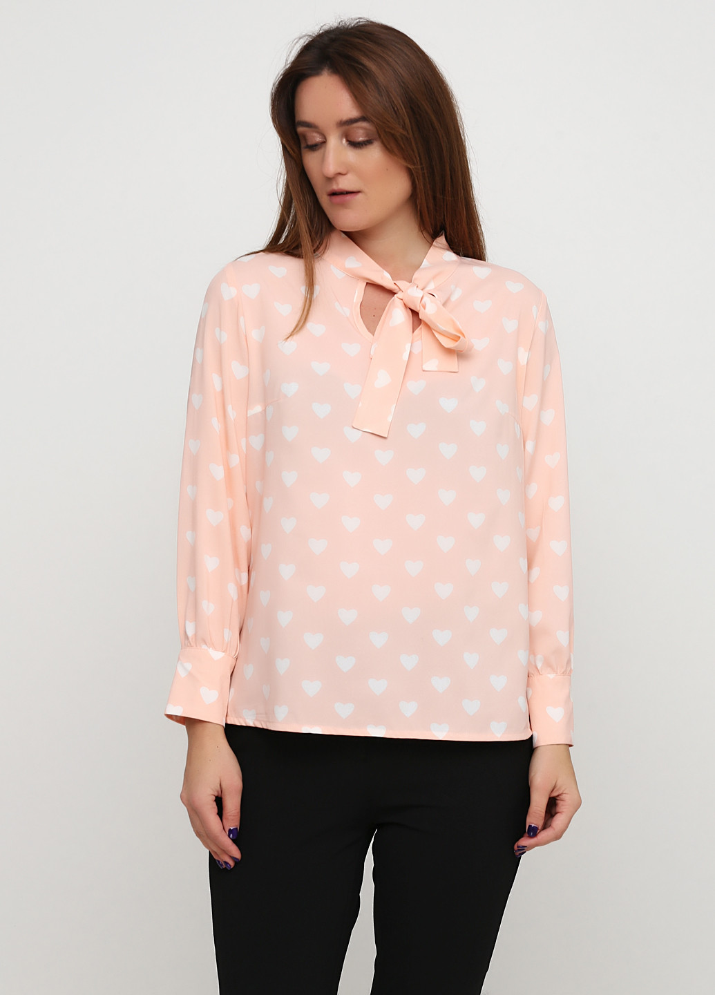 Персиковая демисезонная блуза Алеся