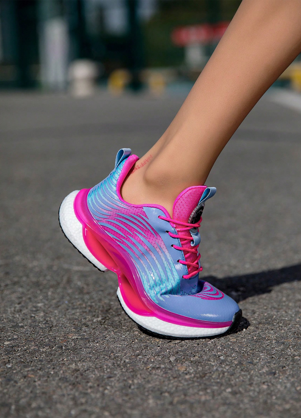 Кроссовки SHEIN фуксии лето (347077295)