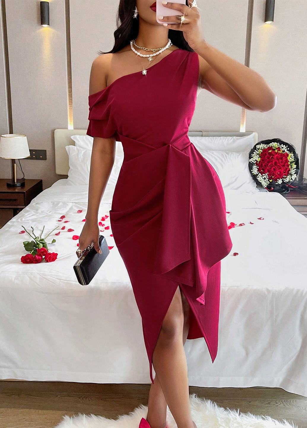 Бордовое праздничный платье на одно плечо SHEIN однотонное