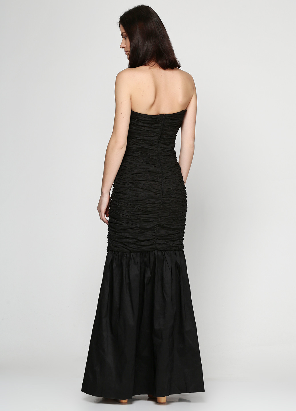 Черное вечернее платье макси Vera Mont однотонное